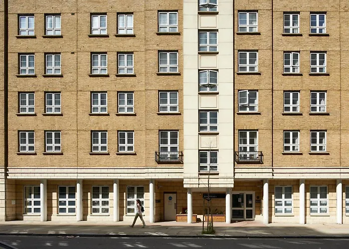 Schafer House London