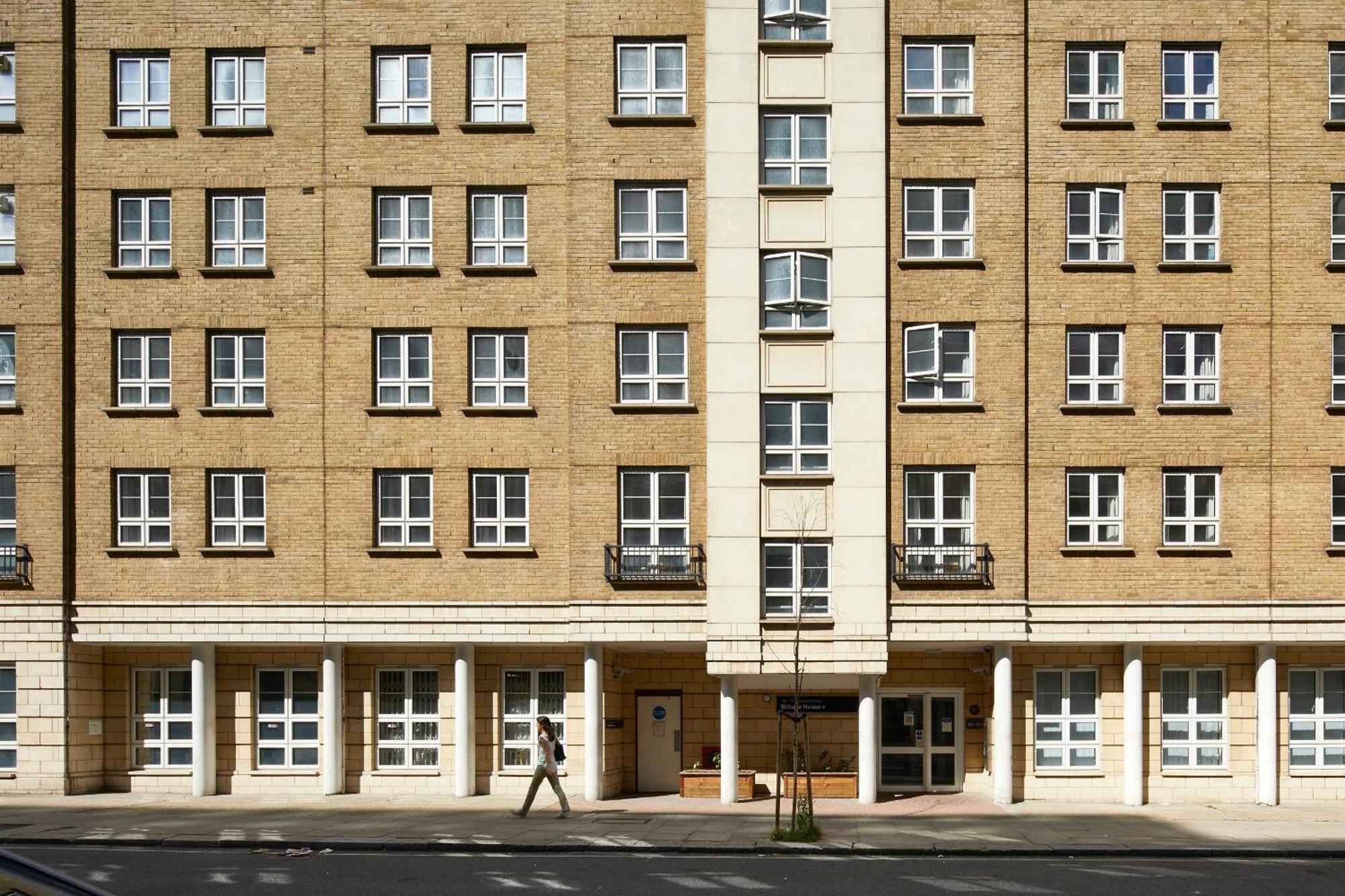 Schafer House Apartment London